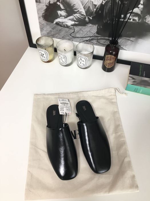 Мюли, шльопанці, взуття Zara