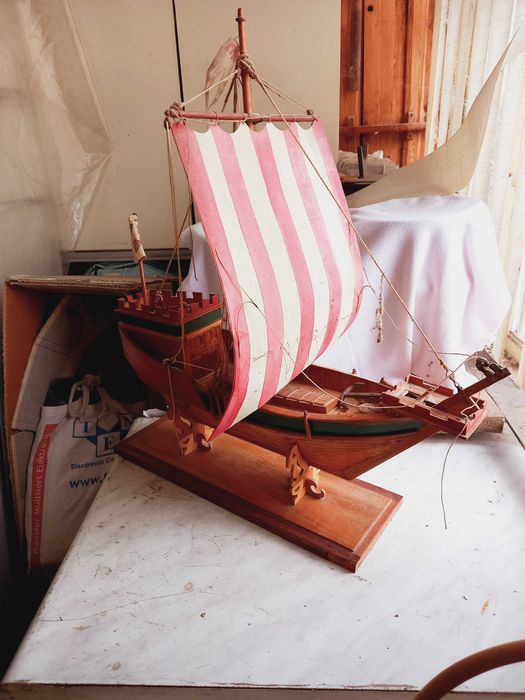 Парусник сборный дерево