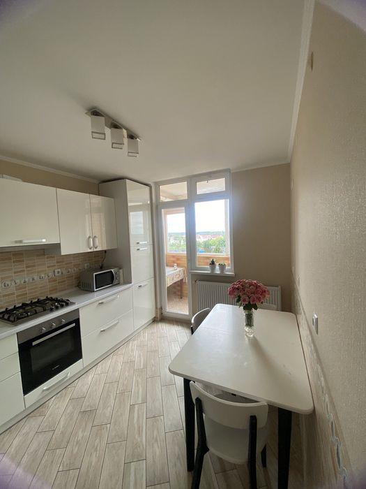 Квартира подобово, посуточно 2 комн. Дружба. Не вимикають світло