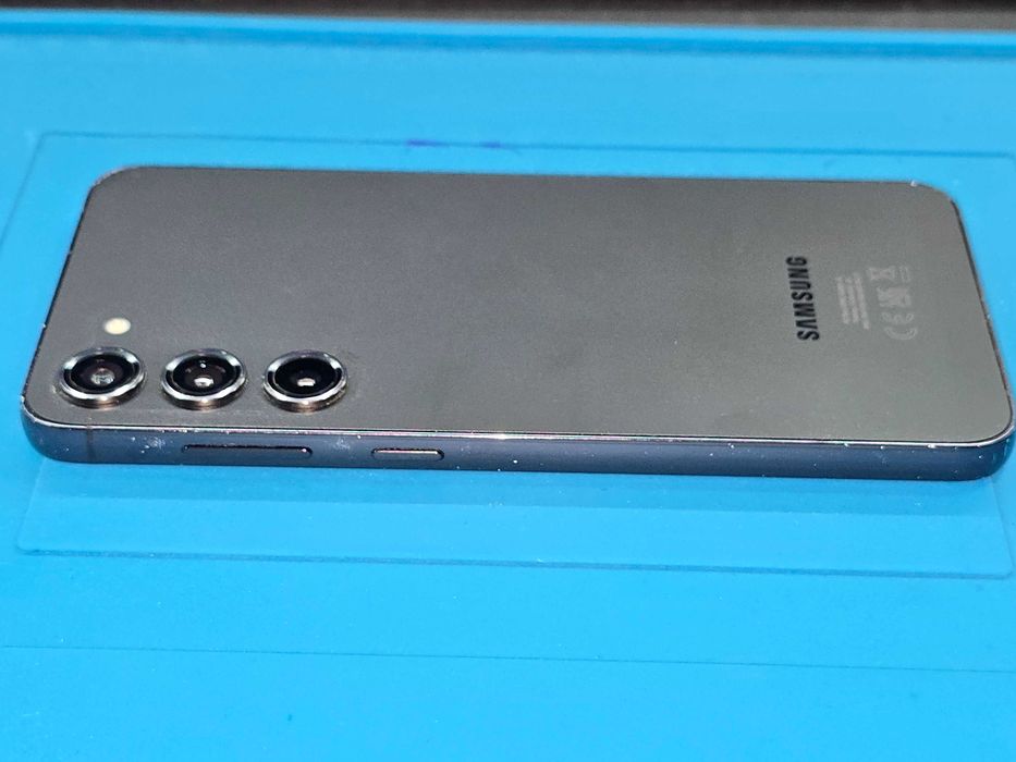 Używany - Samsung Galaxy S23+ 256GB Czarny - GSM Baranowo