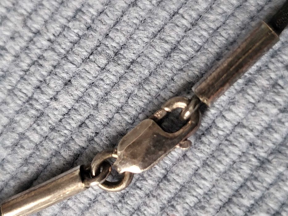 Naszyjnik zawieszka kulka cyrkonie rzemyk – srebro