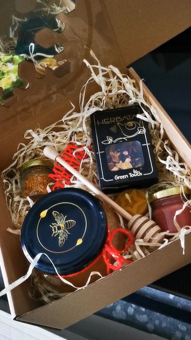 Miód świece boxy świąteczne