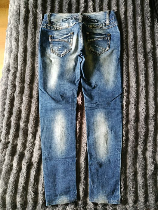 Штани джинсові в хорошому стані