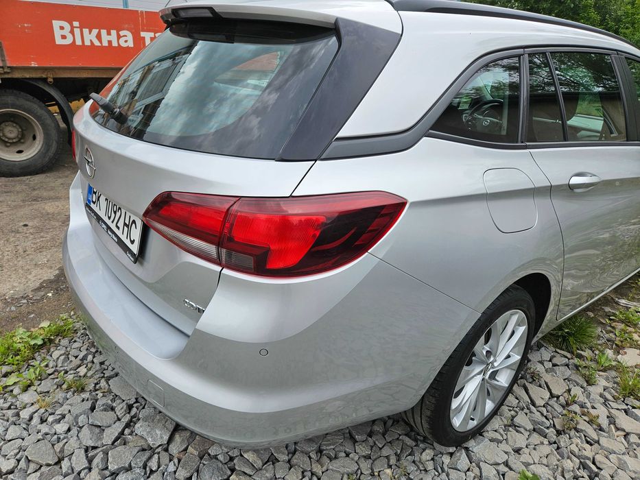 Opel Astra K 2018 рік