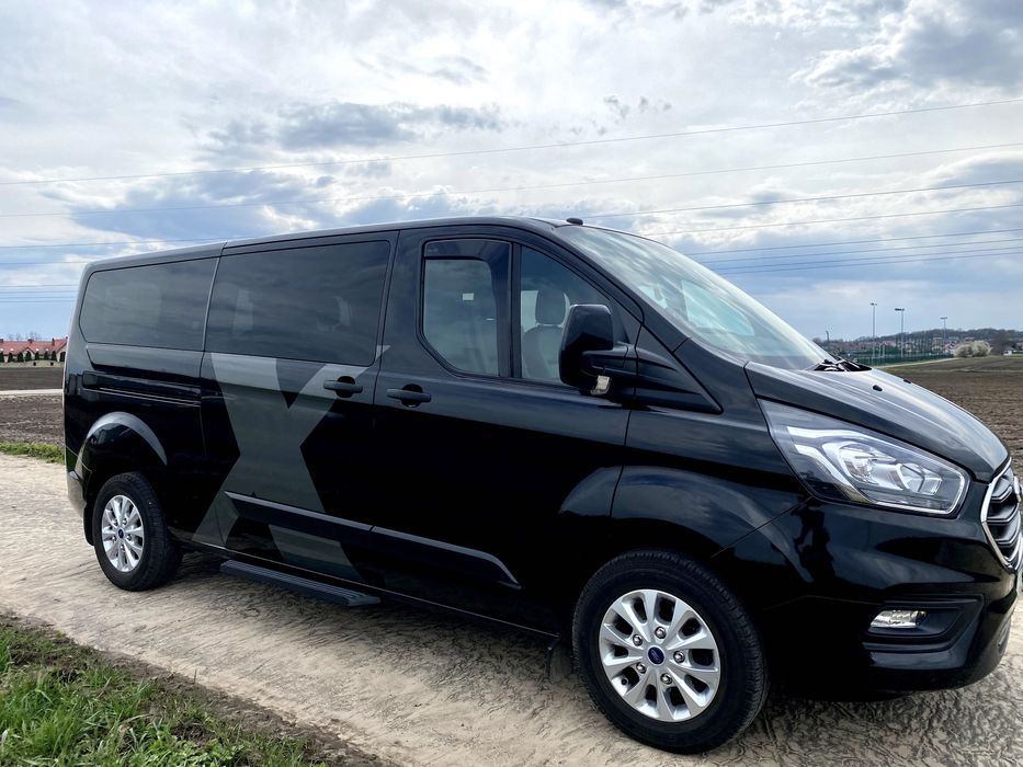 Wynajem Busa 9 osób na Wesela – Komfort i Styl w Dniu Twojego Święta