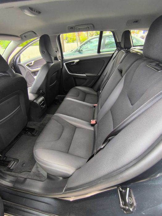 Volvo V60 drive 1.6 D