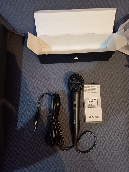 Microfone NGS Singer Fire