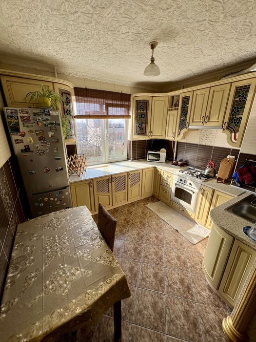 Оренда 2 кім.кв.вул.Пулюя(Вікторія Гарденс)