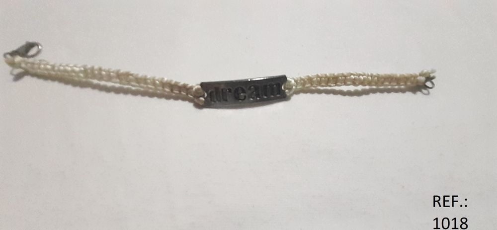 Bijutaria feita à mão