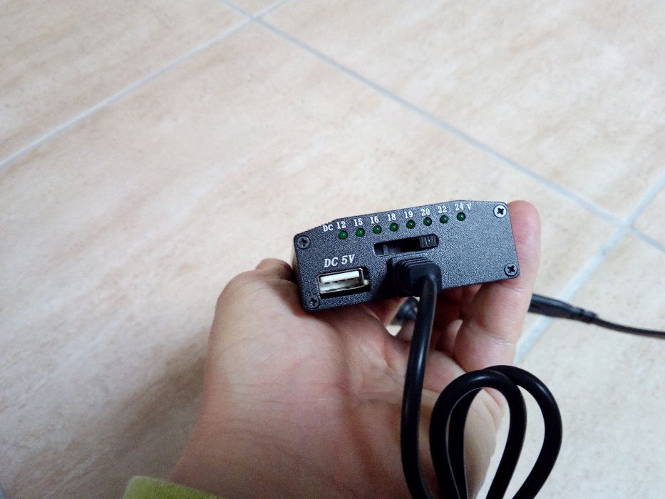 Portable Universal Power Supply with Car Connection!64584833824386122