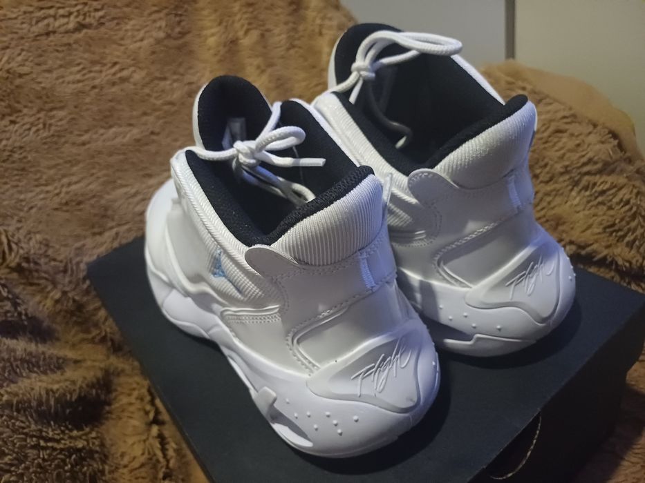 Jordan Max Aura 4 42,5 (novos)