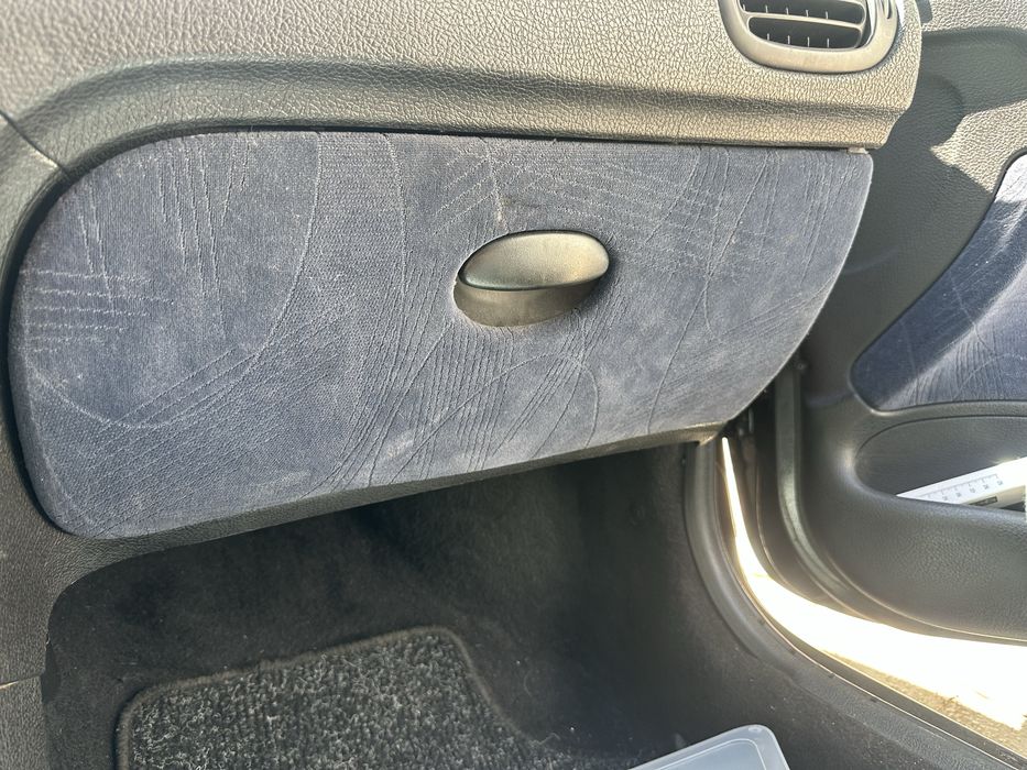 Interior peugeot 206 5 portas