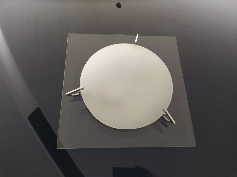 Candeeiro aplique de tecto ou parede