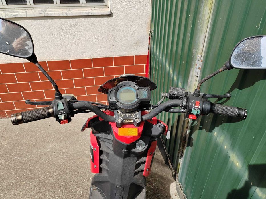 Scooter Elétrica – Com pouco uso