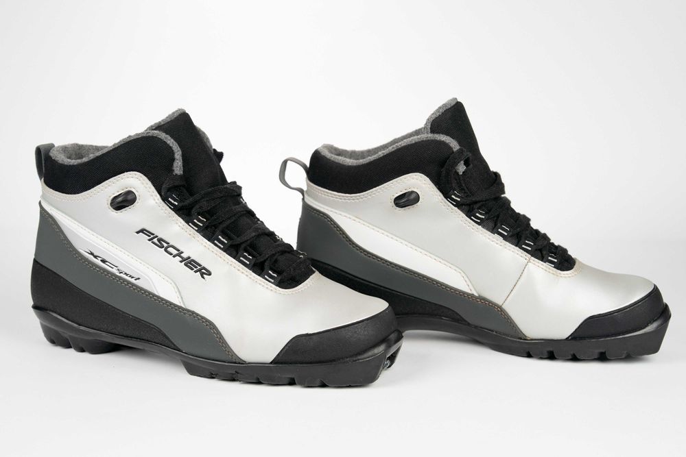 Черевики лижні Fischer XC Sport кросівки для бігових лиж боти ботинки
