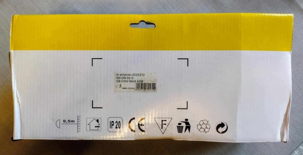 Halogenowa oprawa oswietleniowa