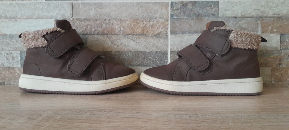 Buty brązowe jesień/wiosna rozmiar 23