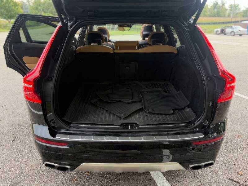 2018 Volvo XC60 T5 Momentum