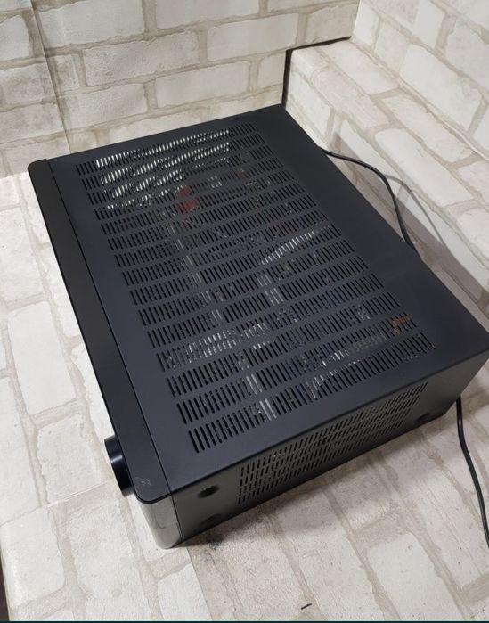 AV Cтерео ресивер HARMAN KARDON AVR 3390+1,  2 х 80 Вт 
AV ресивер HAR