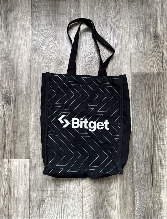 Мерч від біржі Bitget