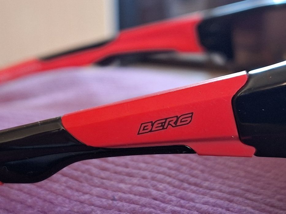 Oculos de sol BERG 100% UV protection