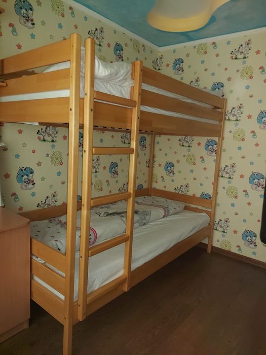 Двухярусна кровать з масивами бука. Натуральна деревина.