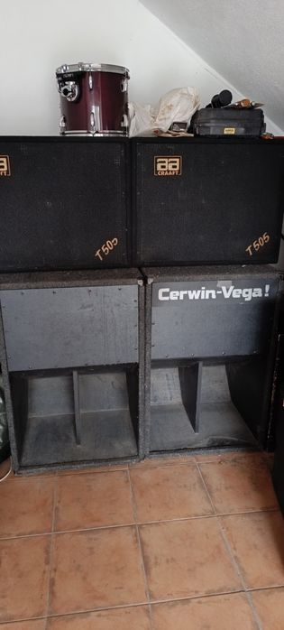 PA Cerwin Vega/Acraft