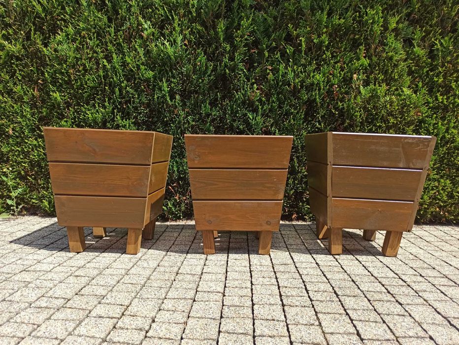 Donica drewniana (11 sztuk)