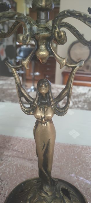 Świecznik mosiężny kobieta figurki cena promocyjna