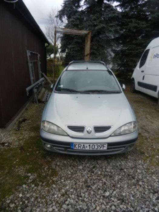 Renault Megane 1,9 DCi  2000r. 98 KM nowe wtryski