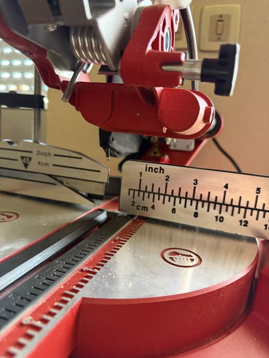 Serra elétrica como nova Einhell