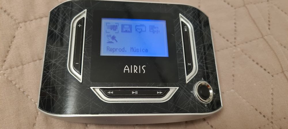 Odtwarzacz mp3 Airis N974