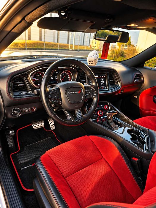 Dodge challenger 6,4 Scat Pack