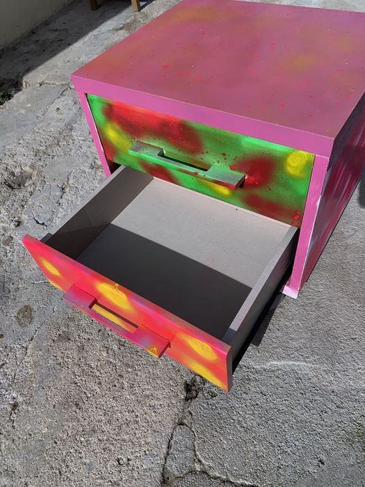 Movel de estudio de tatuagem