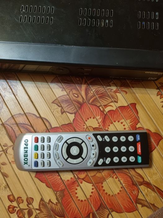 Супутниковий ресівер openbox s1