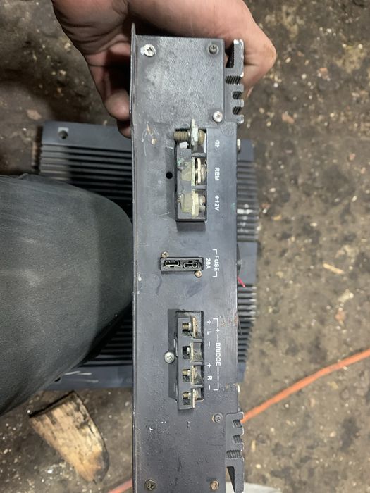 Усілітелі різні продам