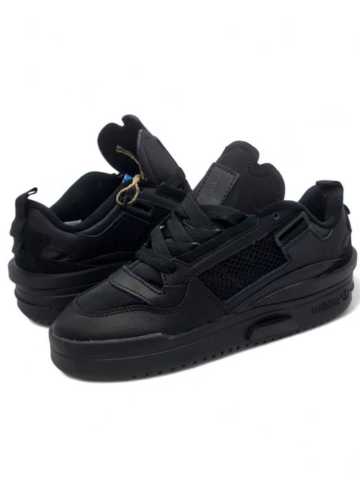 Шкіряні жіночі демісезонні кросівки Adidas Forum Low (38р/39р/40р/41р)