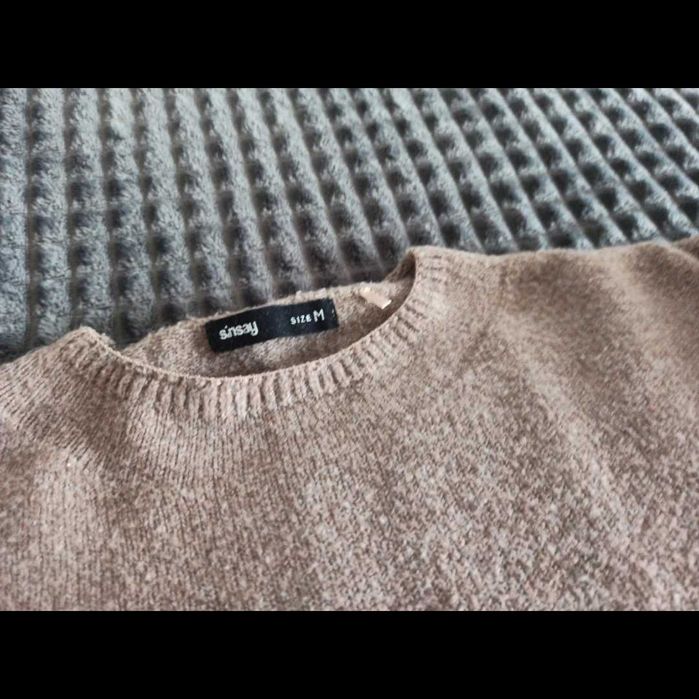 ciepły sweter sinsay M