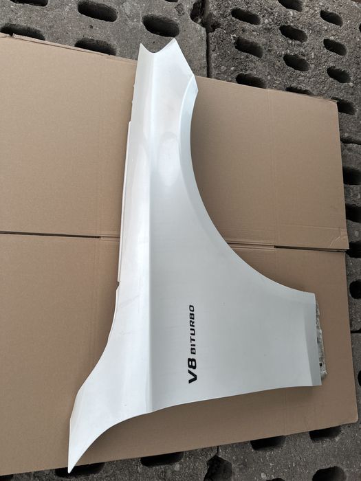 Błotnik Lewy Mercedes W222 S6.3 AMG Biała Perła 799