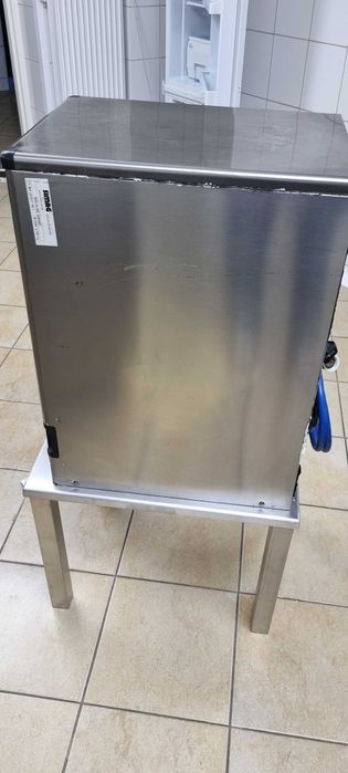 Sprzedam Kostkarkę do lodu