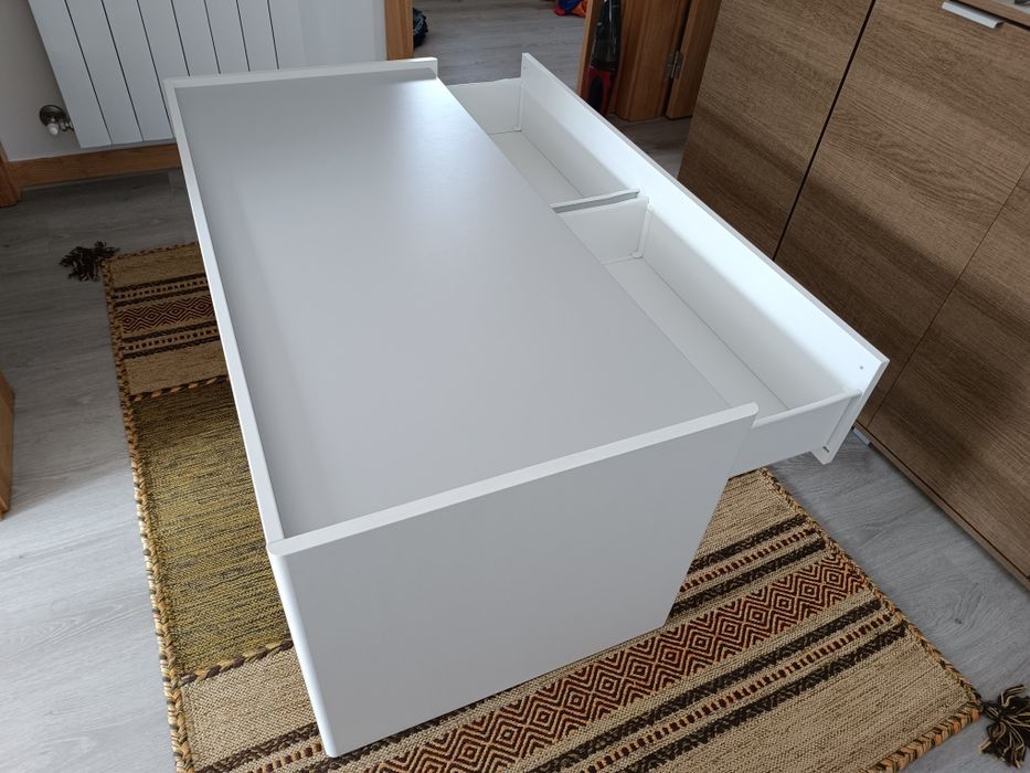 Vendo Mesa de Atividades com Arrumação