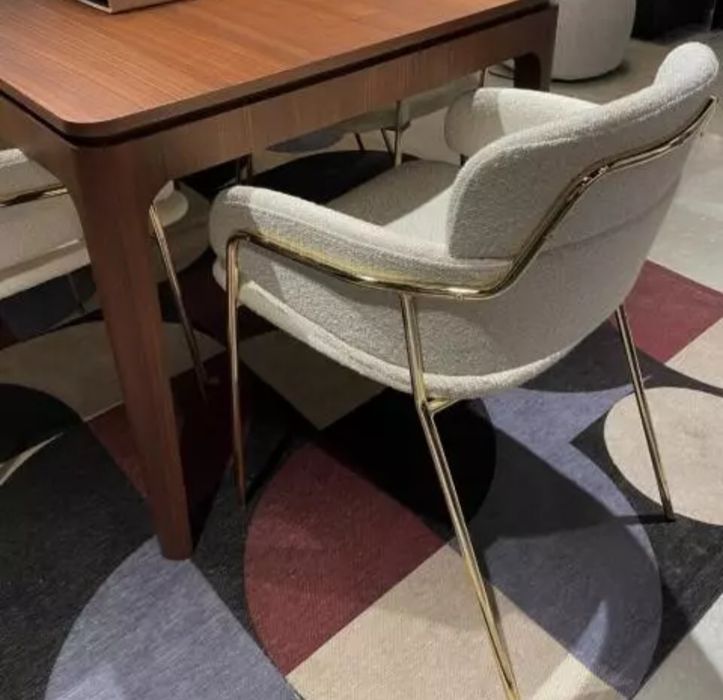 Ekskluzywne Krzesło Boucle Kremowe Premium