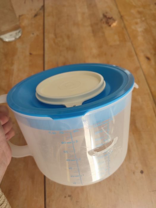 Tampa redonda medidor Tupperware