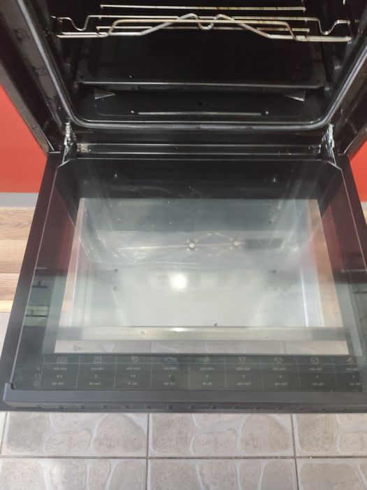 Sprzedam Kuchenkę gazową z piekarnikiem gazowym