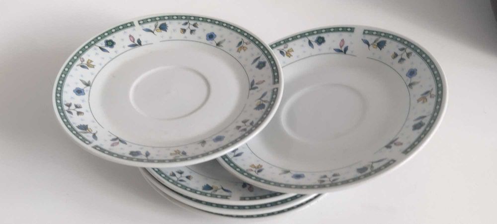PRL- Spodki pod Filiżanki Porcelana chińska - kpl 5 szt