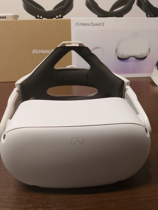 Meta Quest 2 128 GB. ZESTAW