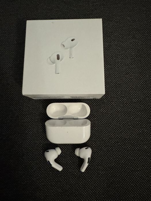 Apple AirPods 2