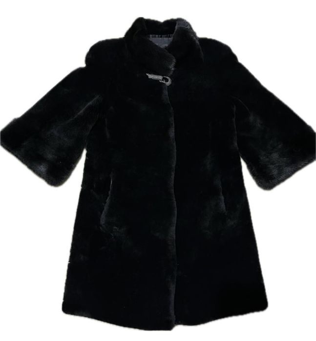Шуба жіноча з мутону та норки