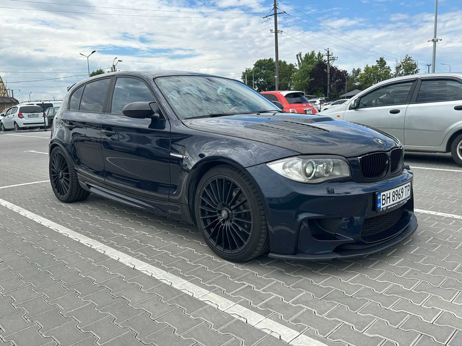 Продам BMW E87