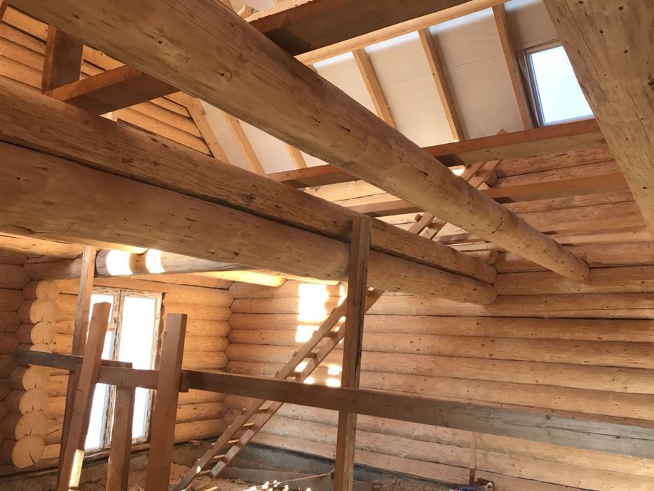 Продається будинок зі зруба в смт Міжгір’я, Закарпатська область